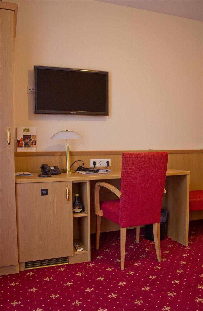 Waldhotel Forellenhof Баден-Баден Екстериор снимка