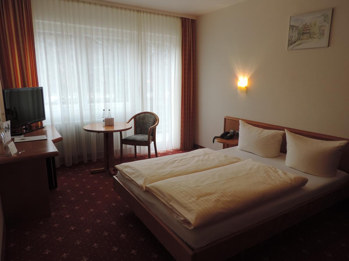 Waldhotel Forellenhof Баден-Баден Екстериор снимка