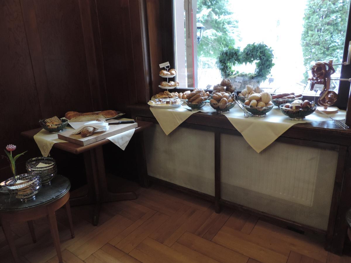 Waldhotel Forellenhof Баден-Баден Екстериор снимка
